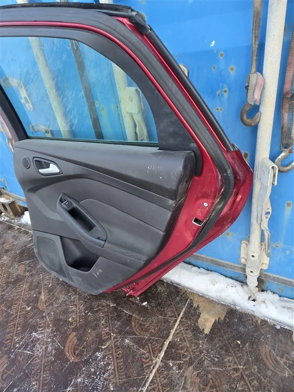 Дверь боковая задняя правая Ford Focus 3 SEDAN 2.0 - миниатюра 5