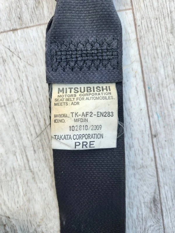 Ремень безопасности передний Mitsubishi Pajero 4 - миниатюра 2