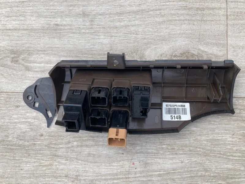 Кнопка Kia Sorento XM G6DC 3.5L 2013 - миниатюра 6