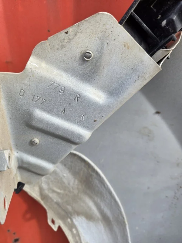 Крыло переднее правое RENAULT Duster 2 2.0 2020 - миниатюра 7