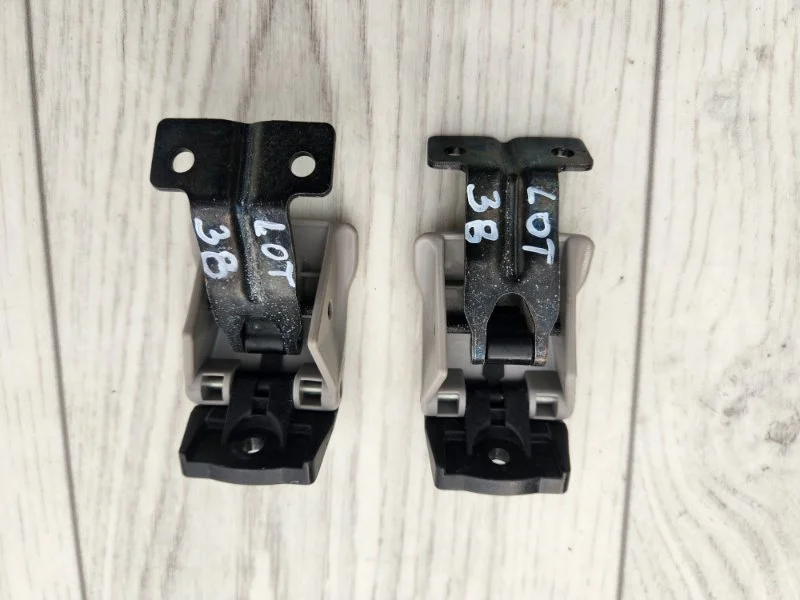 Ручка открывания капота Mitsubishi Pajero 4 6G75 - миниатюра 3