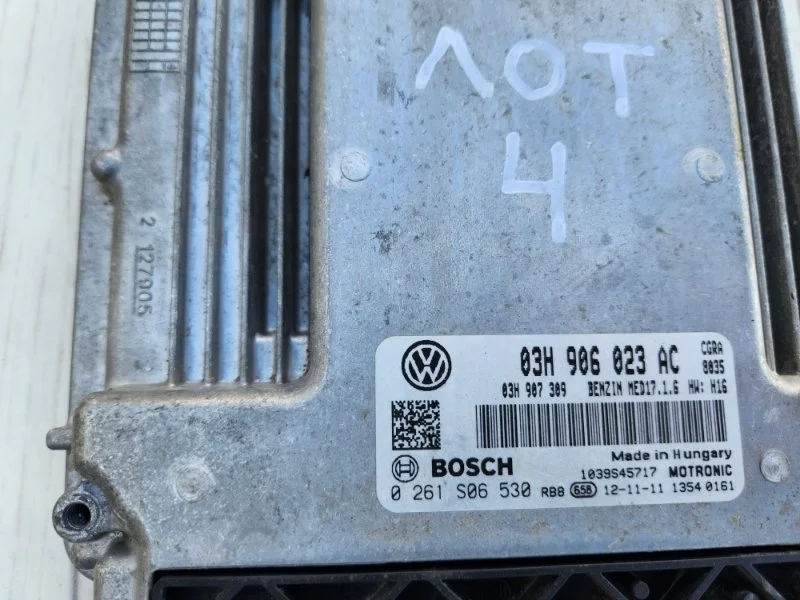 Блок управления двигателем Volkswagen Touareg NF - миниатюра 2