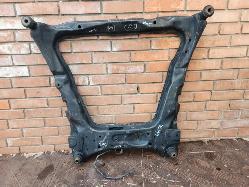 Балка подвески передняя Nissan Qashqai J10 MR20 - изображение 1