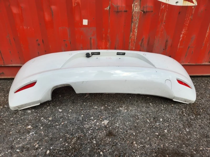 Бампер задний Volkswagen Scirocco 3 2009 - миниатюра 2