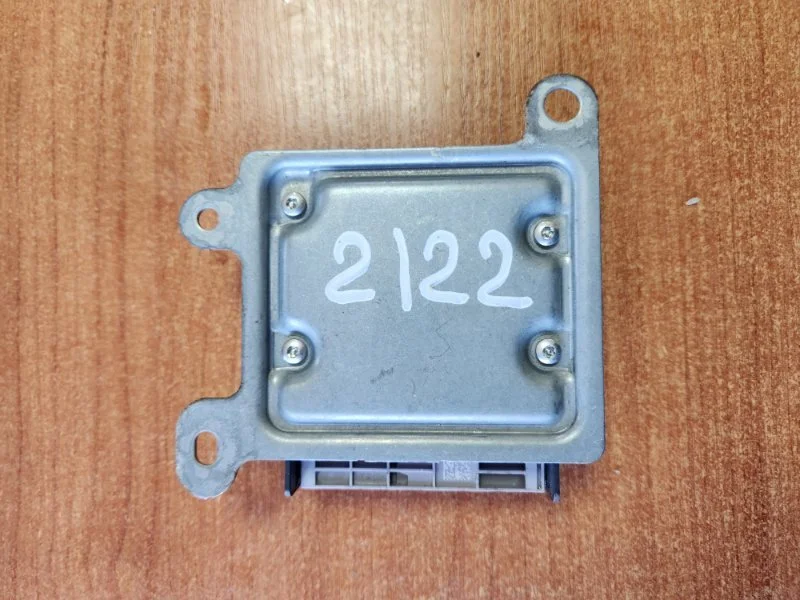 Блок управления SRS Renault Duster 1 F4RE410 2020 - миниатюра 3