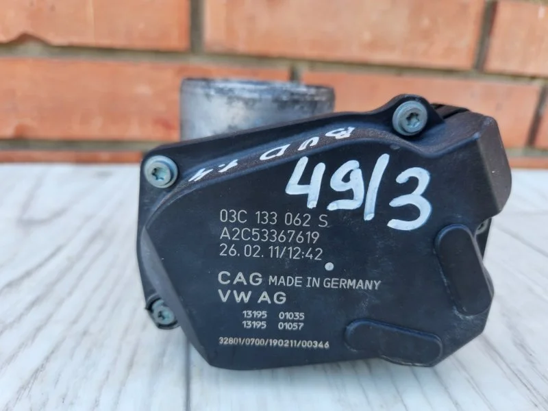 Дросельная заслонка Volkswagen Polo 5 CGG - миниатюра 2
