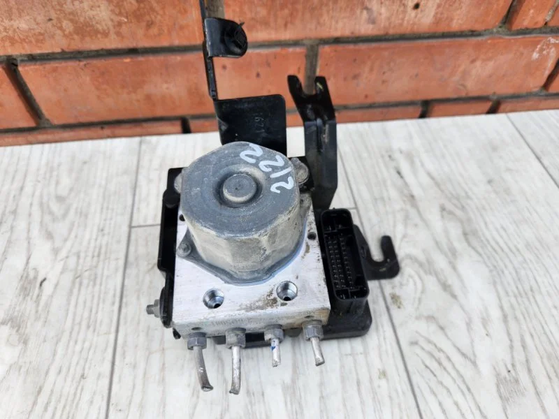 Блок ABS Renault Duster 1 F4RE410 2020 - миниатюра 8