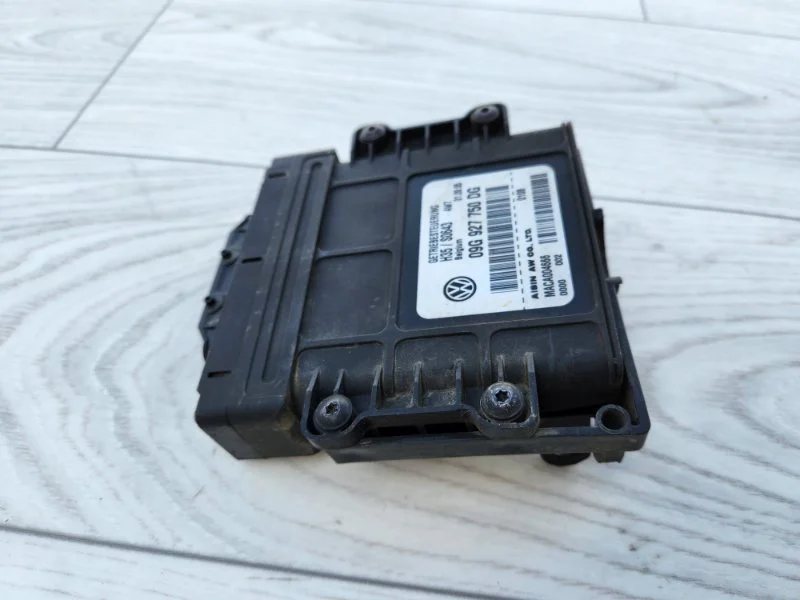 Блок управления АКПП Audi A3 8P BSE 2009 - миниатюра 9