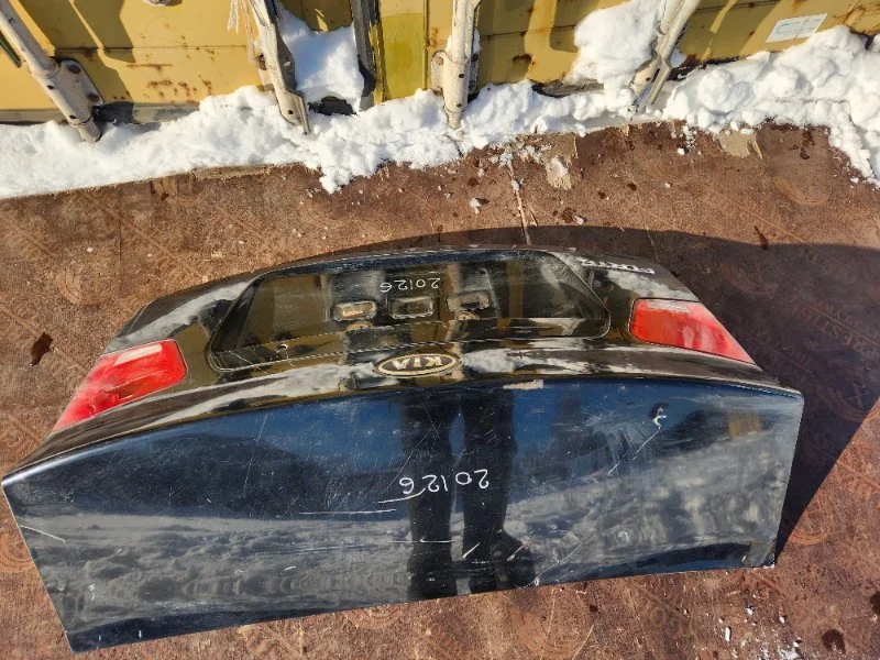 Крышка багажника Kia Cerato 2 2008-2013 - миниатюра 4