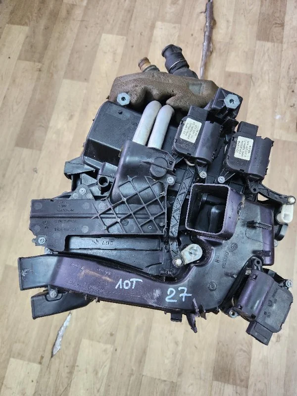 Печка салона Volkswagen Passat B6 2.0 L 2009 - миниатюра 7