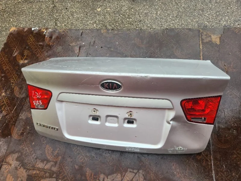 Крышка багажника Kia Cerato 2 2010 - миниатюра 6