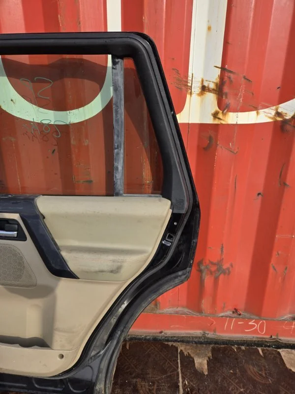 Дверь боковая задняя правая Land Rover Freelander - миниатюра 10