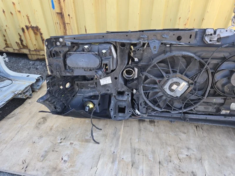 Nose cut Volkswagen Transporter T5 2015 - миниатюра 5