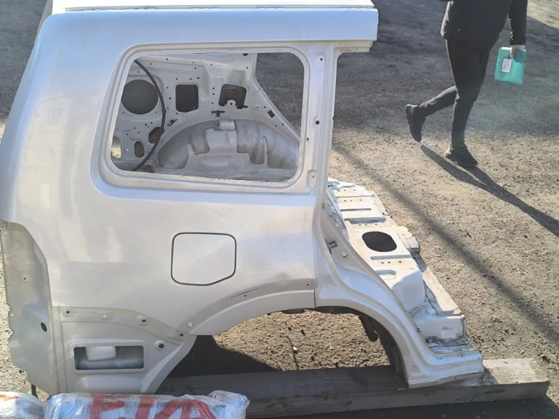 Кузов задний Mitsubishi Pajero 4 6G75 4WD 2015 - миниатюра 5