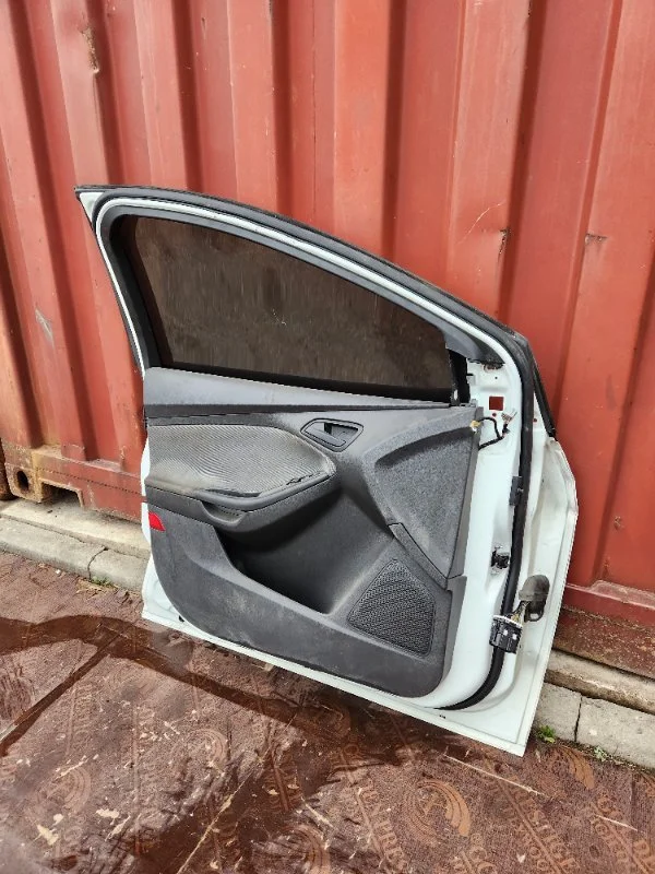 Дверь боковая передняя левая Ford Focus 3 - миниатюра 9