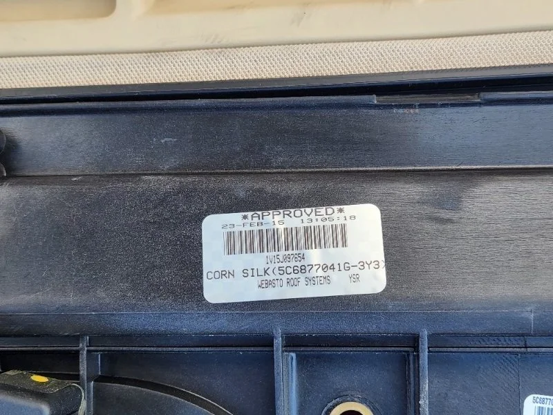 Люк Volkswagen jetta 6 CBU 2.5 2015 - миниатюра 5