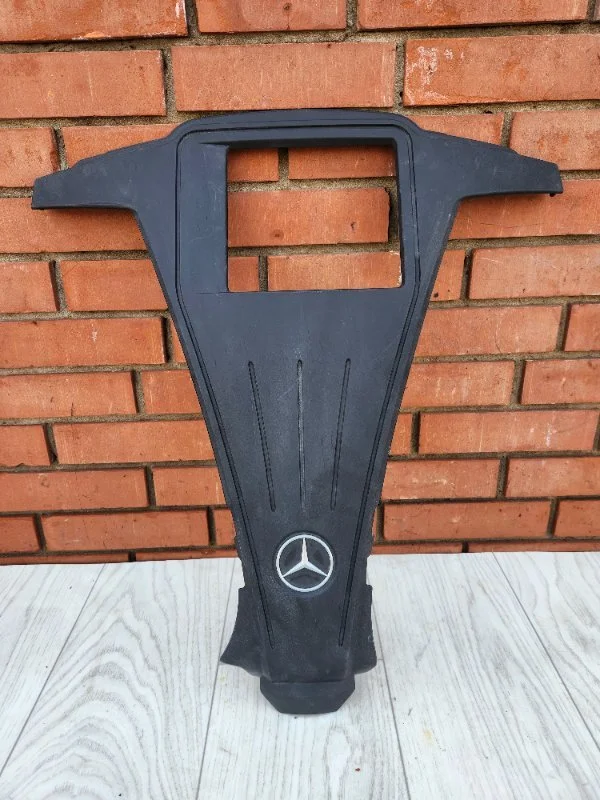 Декоративная крышка двигателя Mercedes-Benz S - изображение 1