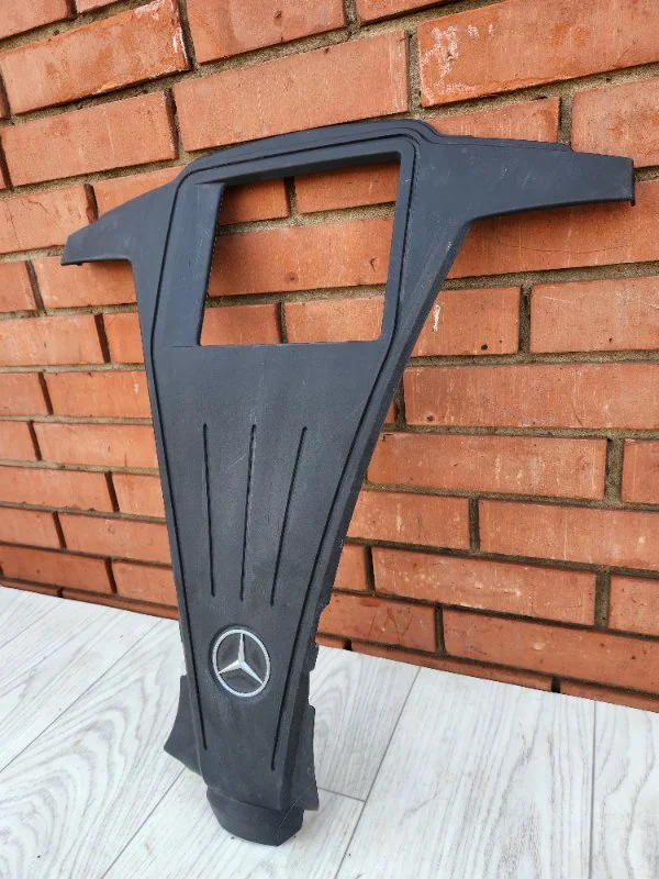 Декоративная крышка двигателя Mercedes-Benz S - миниатюра 4