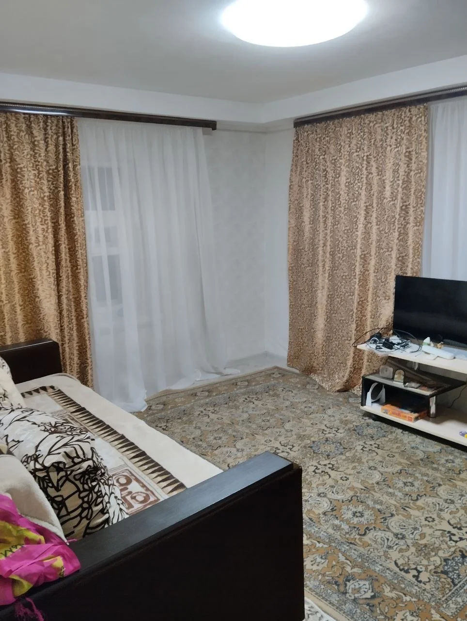 Продам 3 комнатную квартиру 45,4м2 - изображение 1