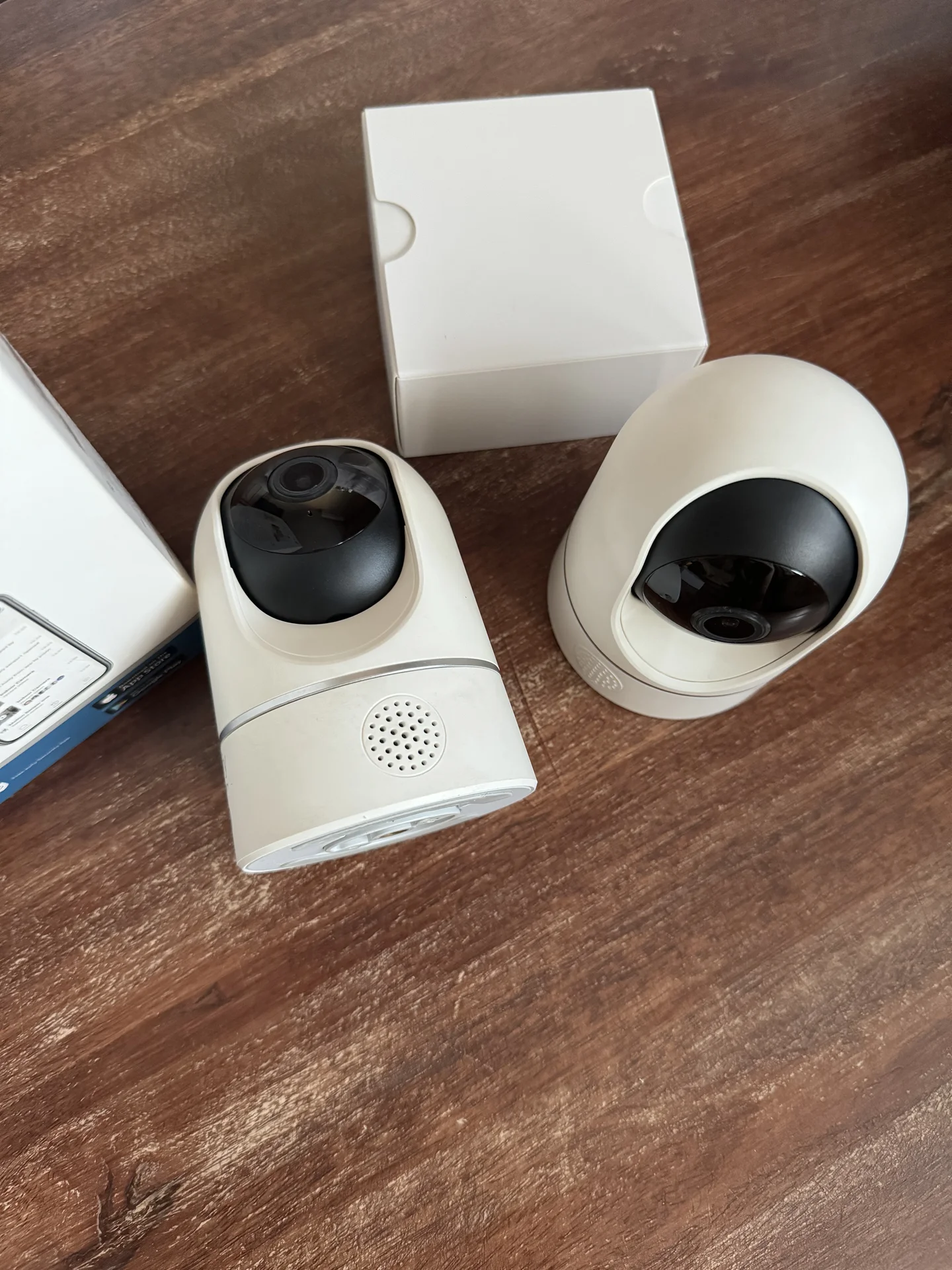 IP-камера Eufy Indoor Cam 2K PTZ - миниатюра 3