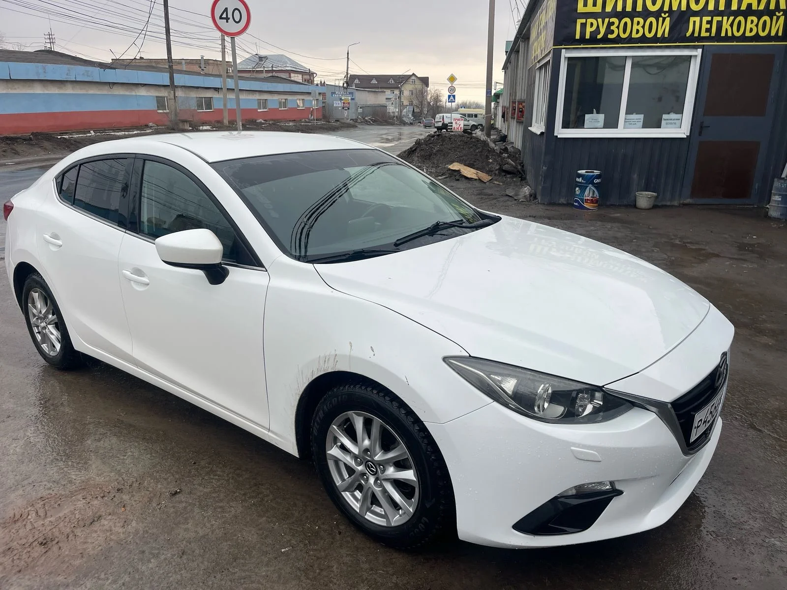 mazda 3 - миниатюра 3