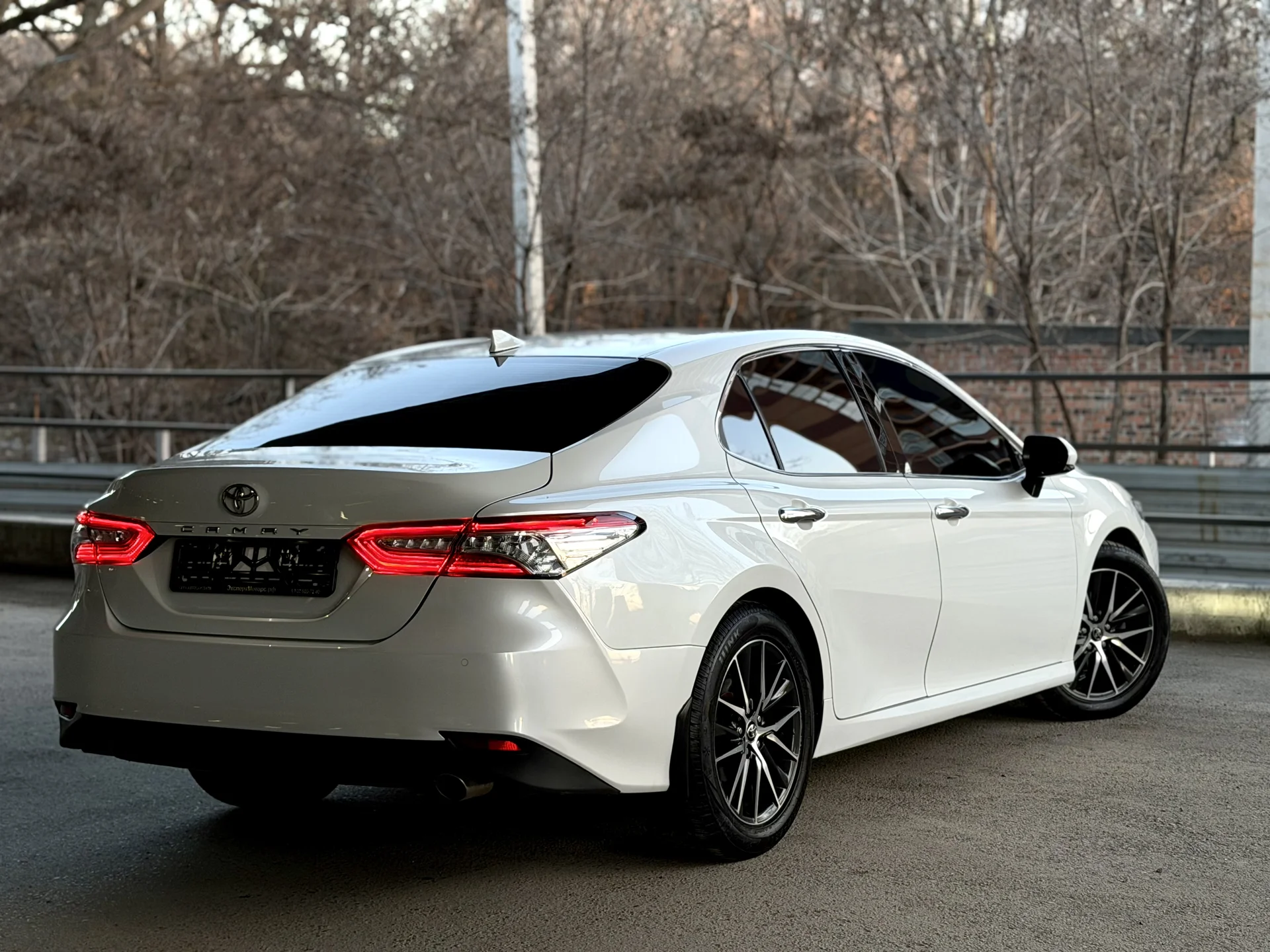 Toyota Camry 2021 - миниатюра 5
