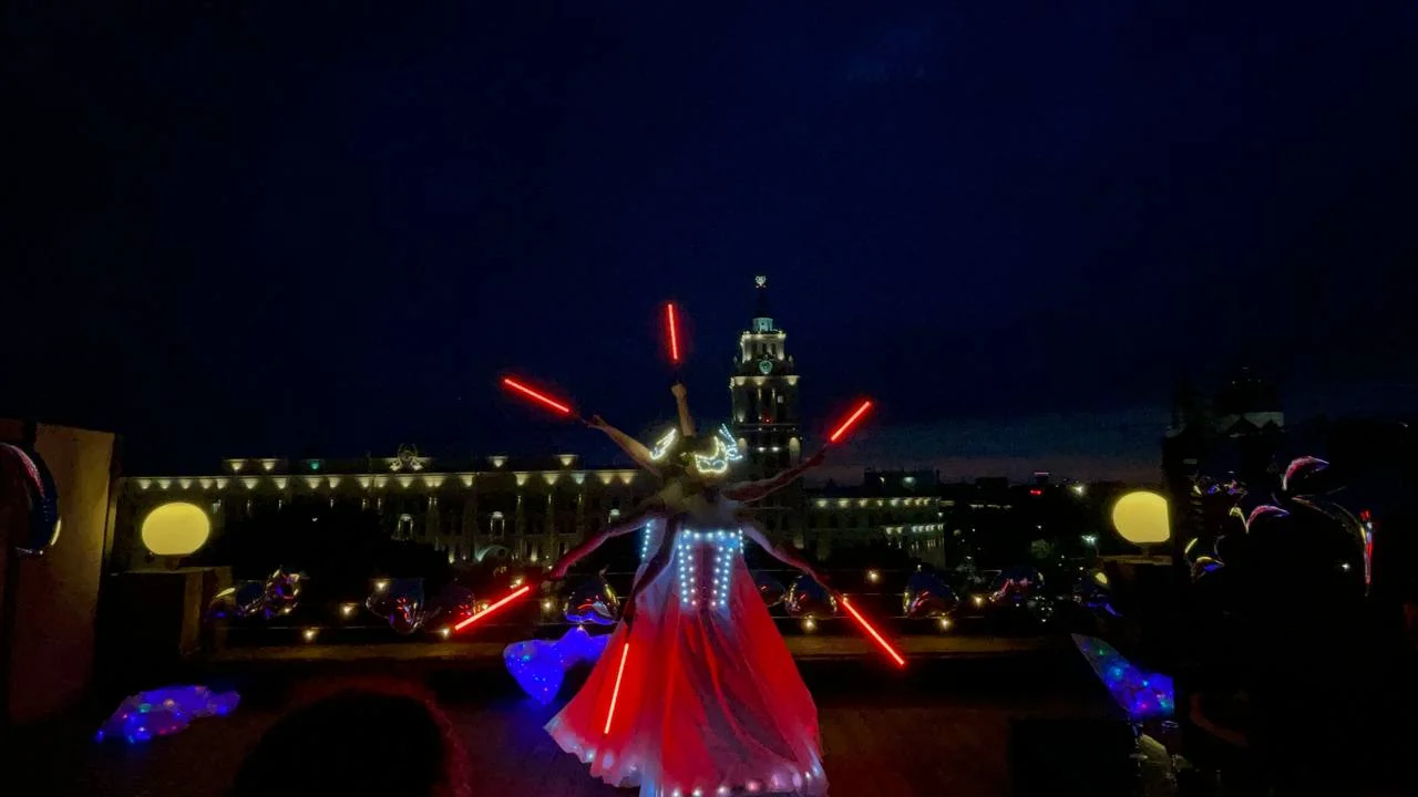 Световое светодиодное неоновое шоу на свадьбу юбилей корпоратив выпускной праздник мероприятие - миниатюра 30