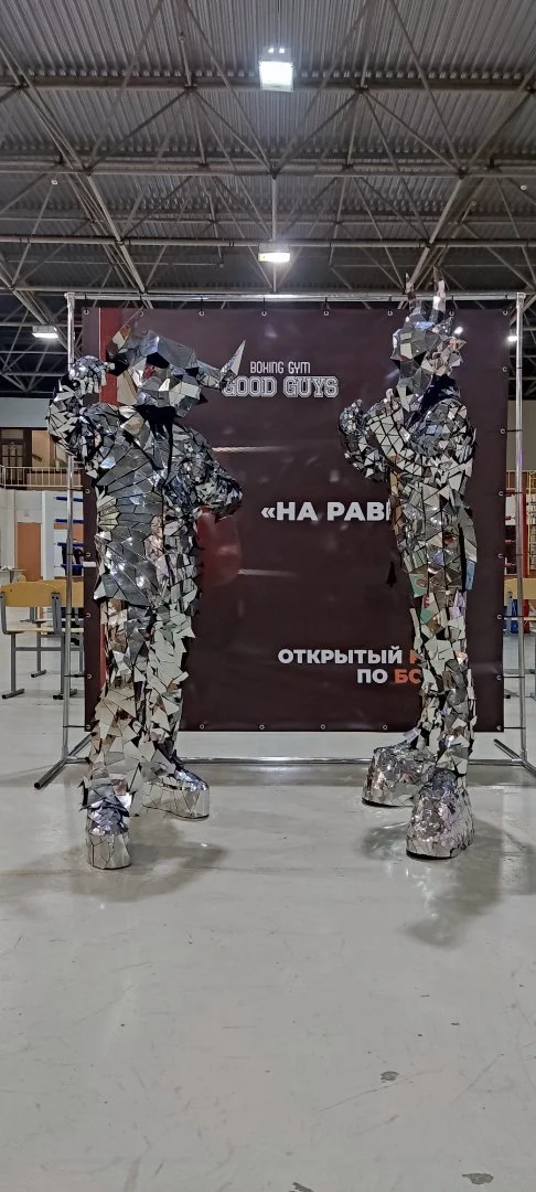 Зеркальные персонажи люди шоу встреча гостей шоу на свадьбу юбилей корпоратив выпускной праздник - миниатюра 12
