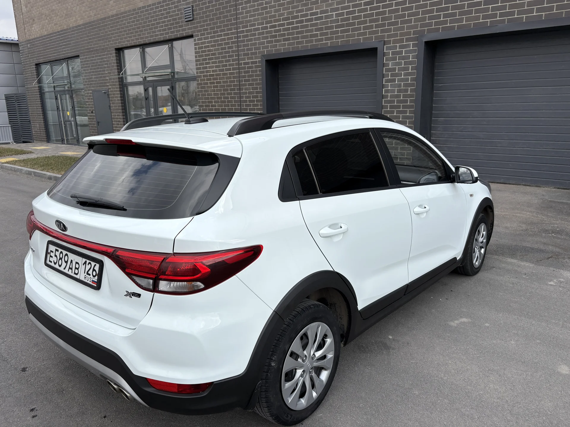 KIA RIO X-LINE 2018 - миниатюра 12