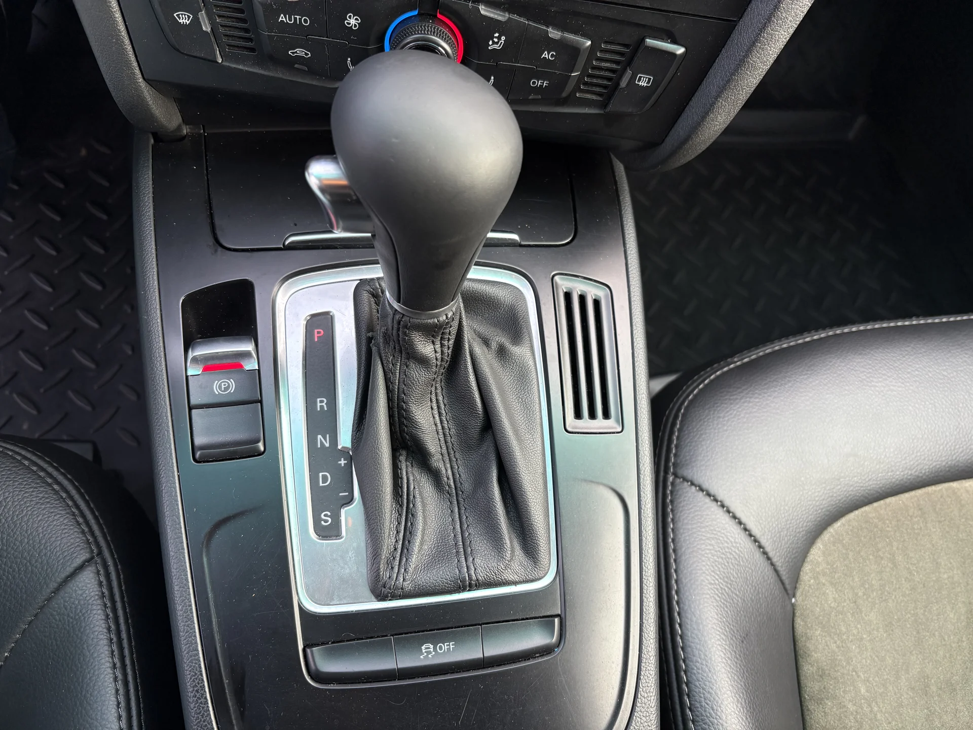 Audi A4 B8 - миниатюра 20