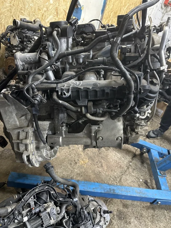 Двигатель Mercedes-Benz A-Class W176 270910 2018 (б/у) - миниатюра 6
