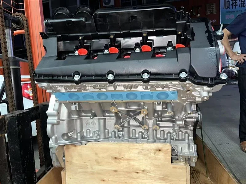 Двигатель Land Rover Range Rover 4 5.0 2019 - миниатюра 2