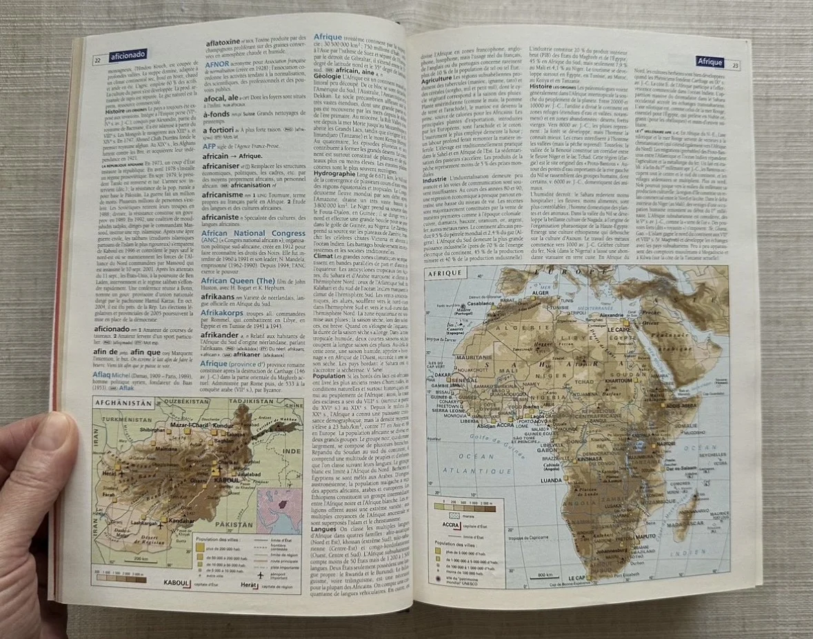 Словарь французского Dictionnaire hachette, 2006 - миниатюра 10