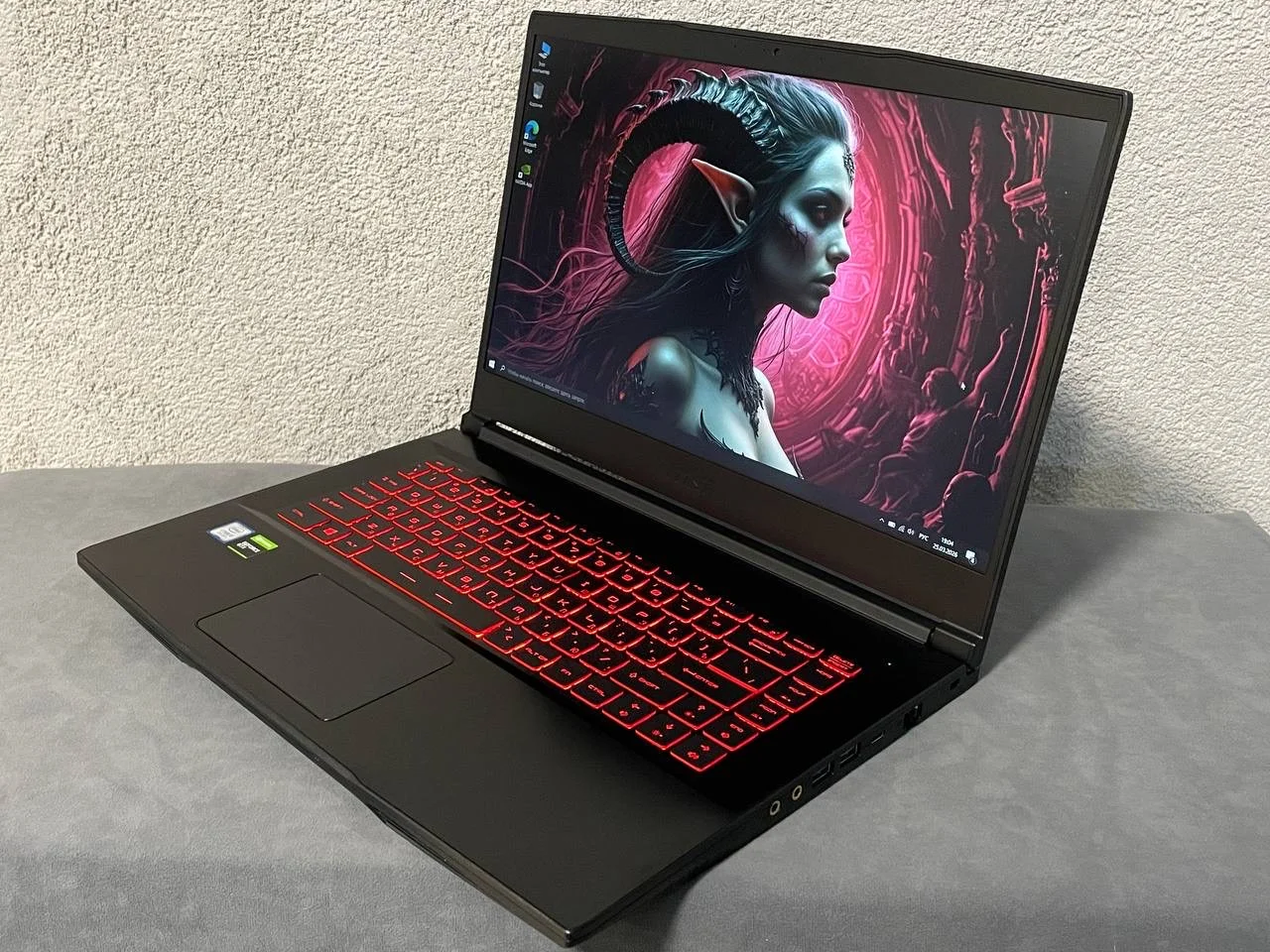 15,6" MSI 1650ti /i5 /16 /756 IPS - миниатюра 4