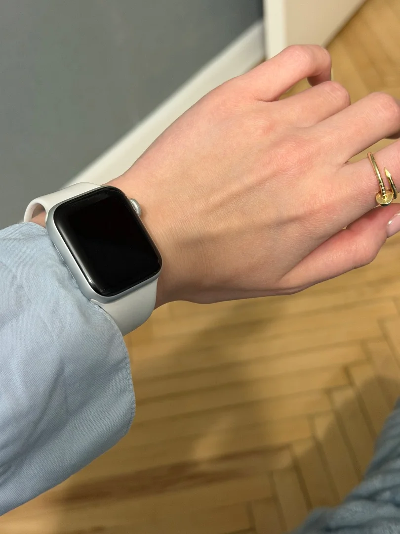 Часы apple watch 6 40 mm - изображение 1