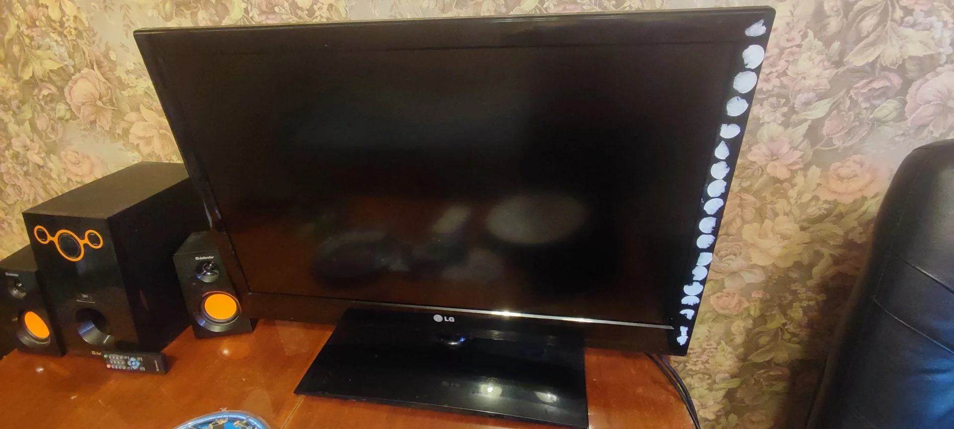 LG 32LV3400 - изображение 1
