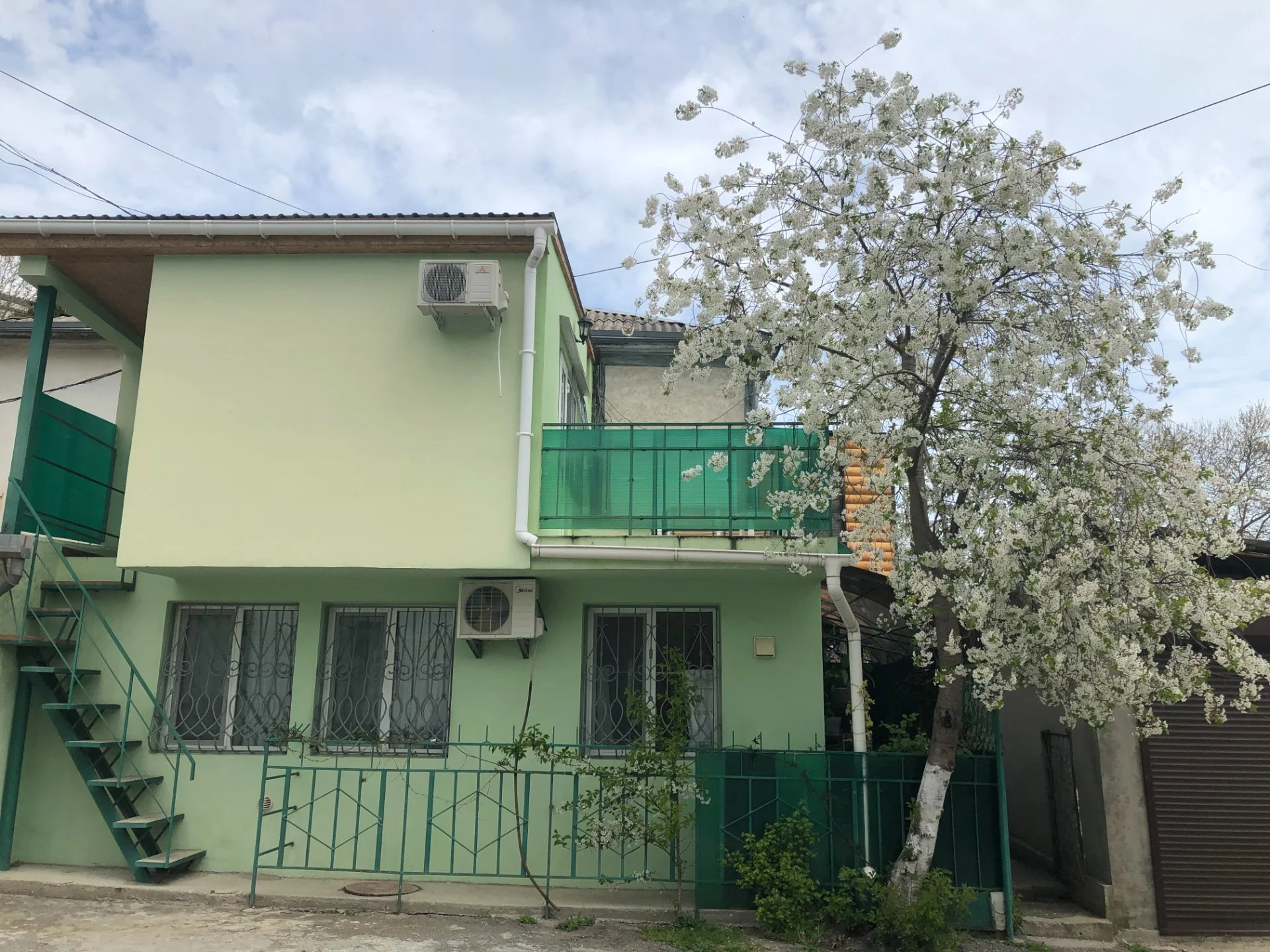 Квартира-студия в Гурзуфе - миниатюра 6