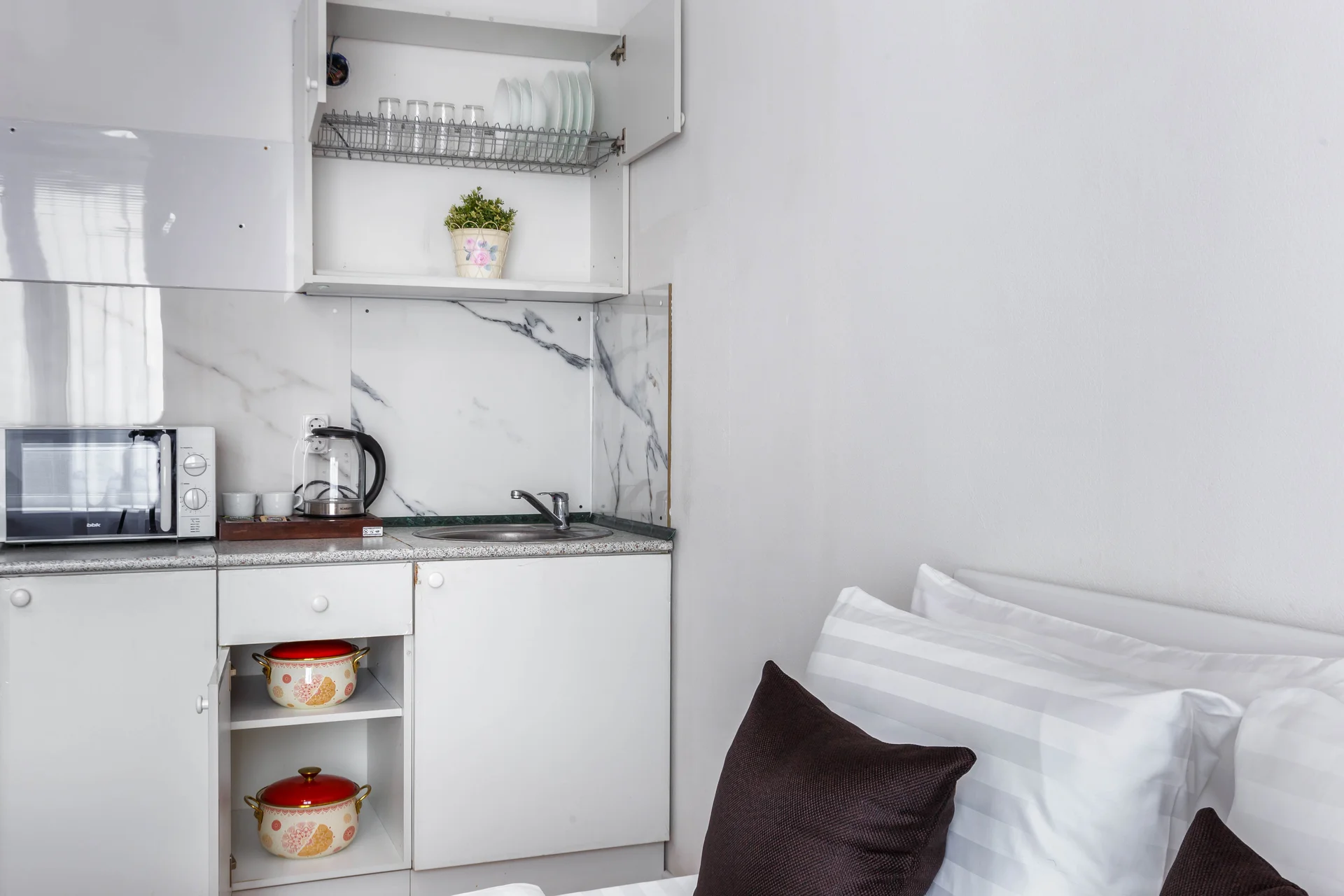 Inndays Apartments - миниатюра 6