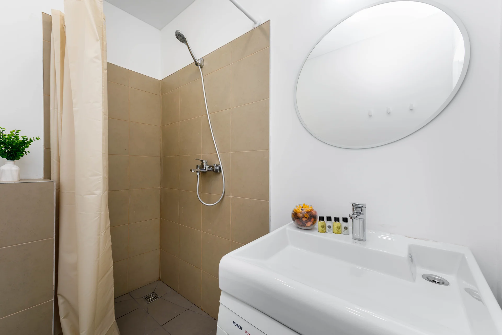 Inndays Apartments - миниатюра 11