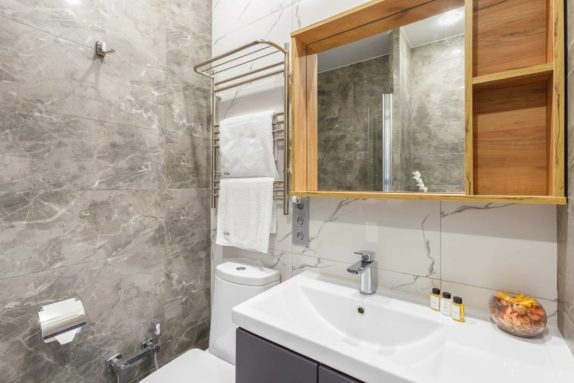 Inndays Apartments - миниатюра 9
