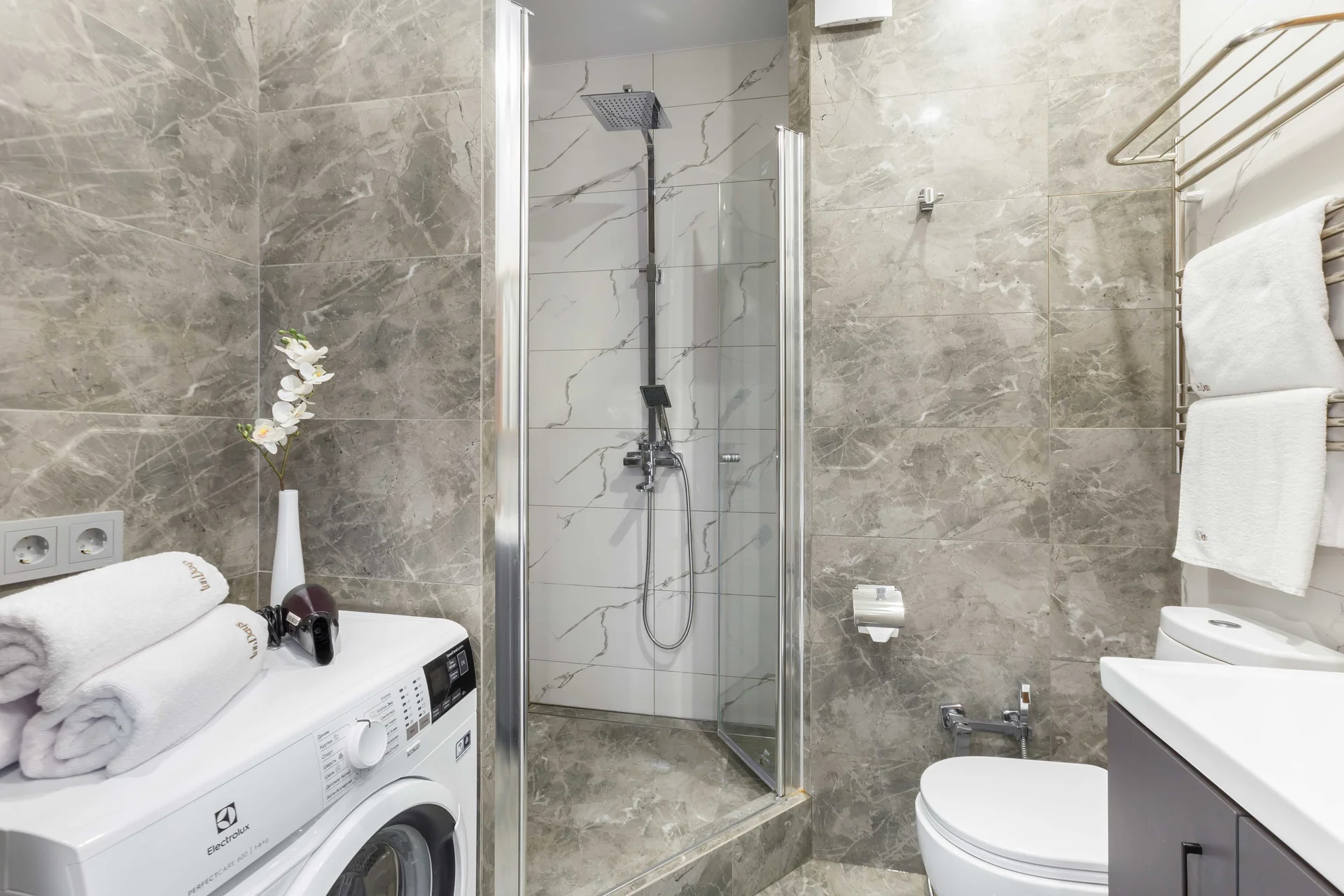 Inndays Apartments - миниатюра 10