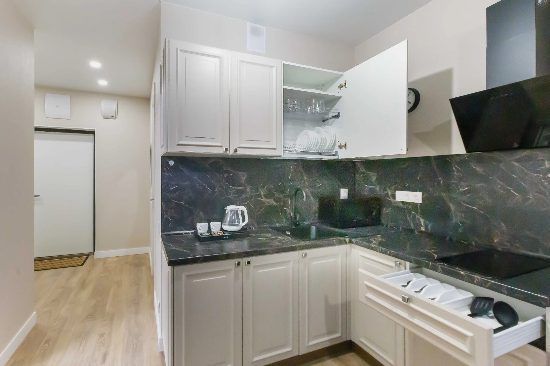 Inndays Apartments - миниатюра 11