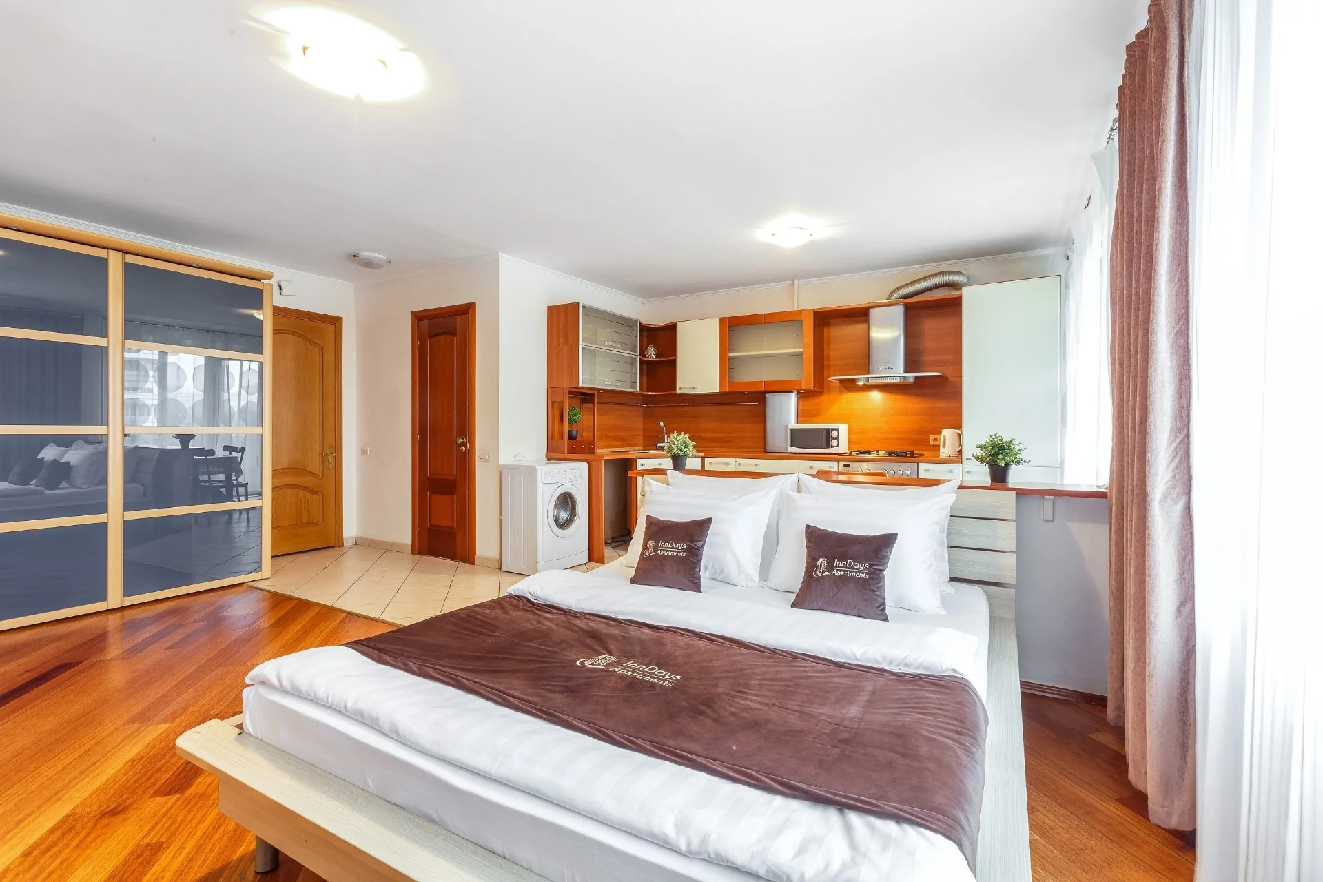 Inndays Apartments - миниатюра 2