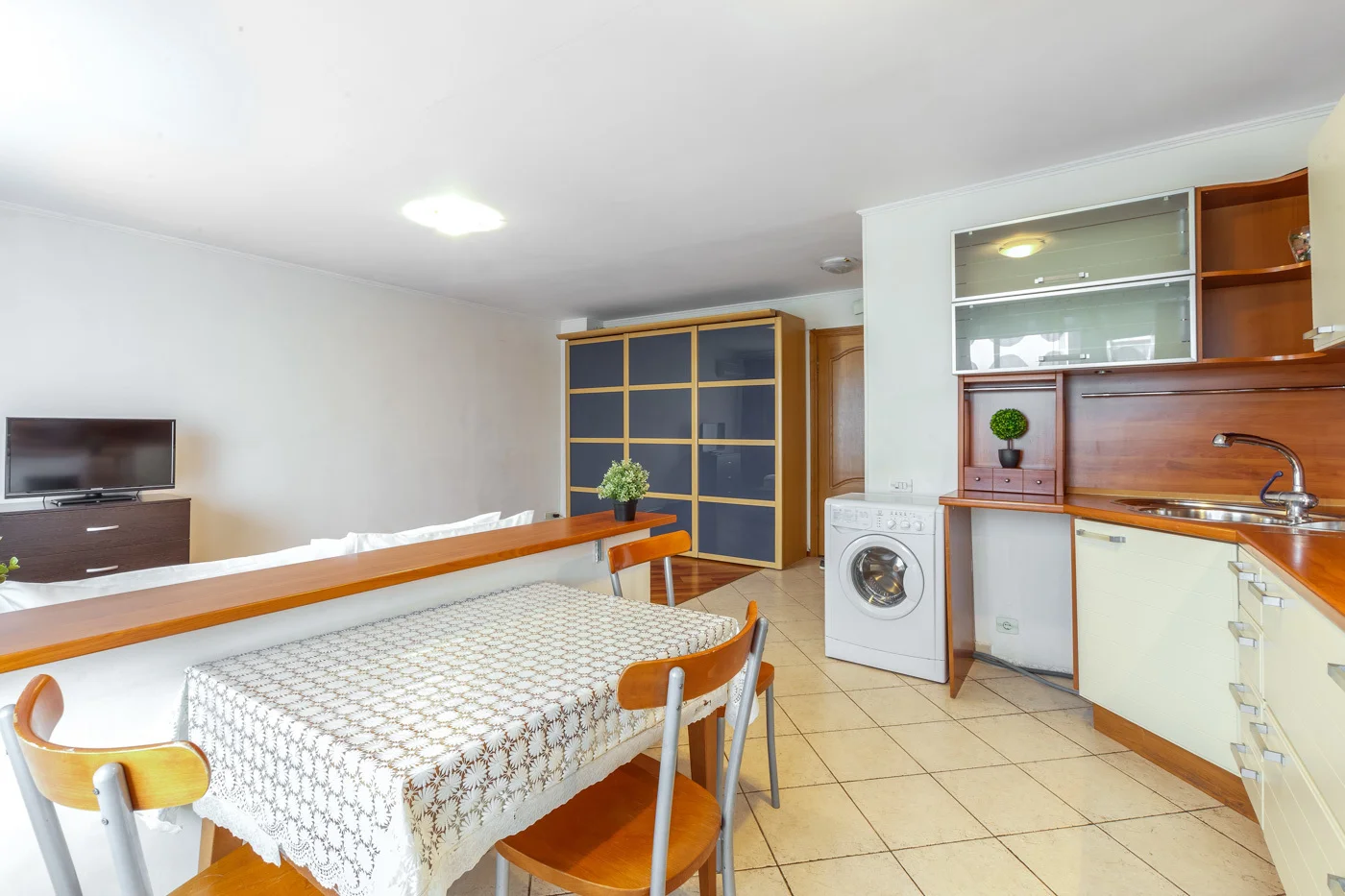 Inndays Apartments - миниатюра 6