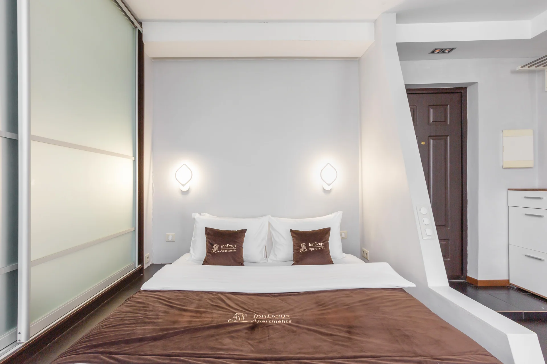 Inndays Apartments - миниатюра 3