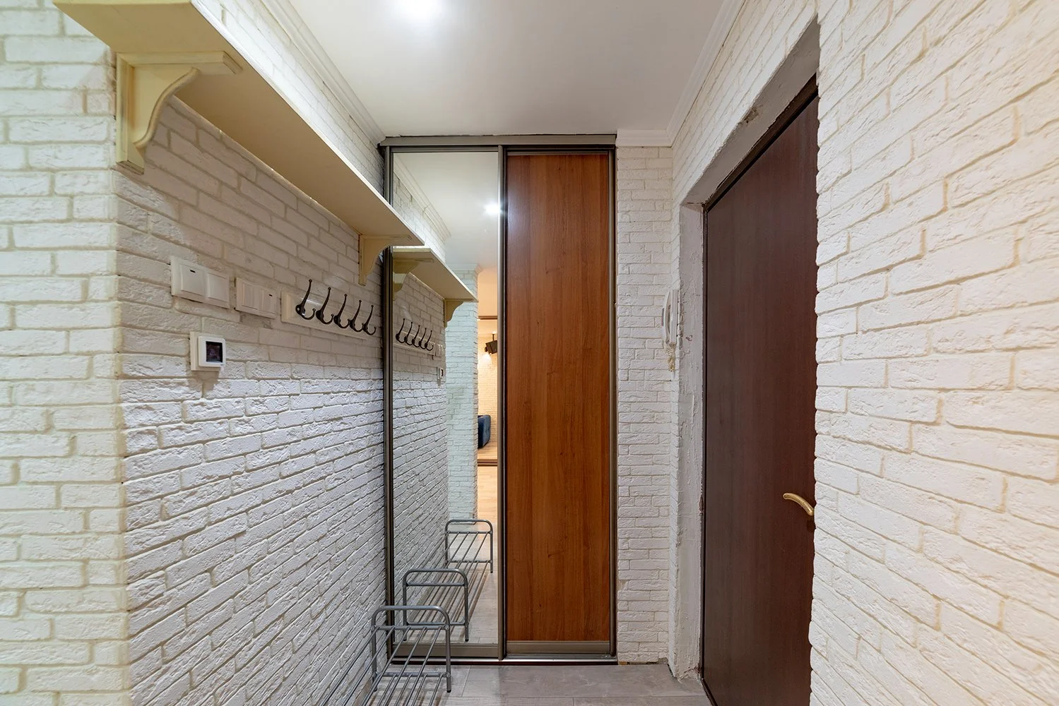 Inndays Apartments - миниатюра 12