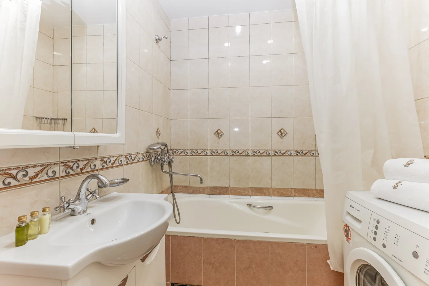 Inndays Apartments - миниатюра 11