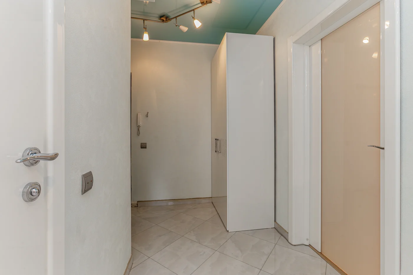 Inndays Apartments - миниатюра 8
