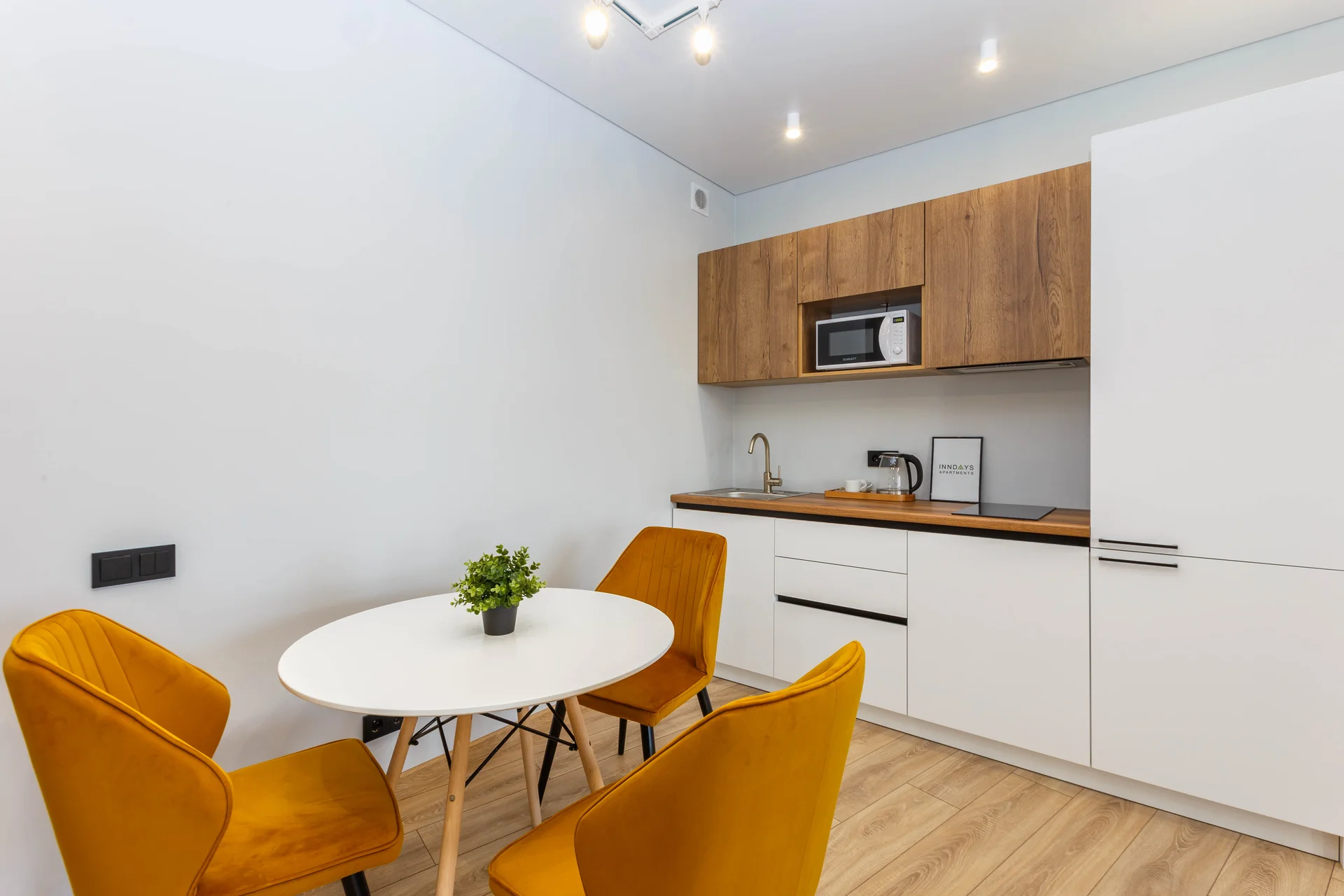 Inndays Apartments - миниатюра 7