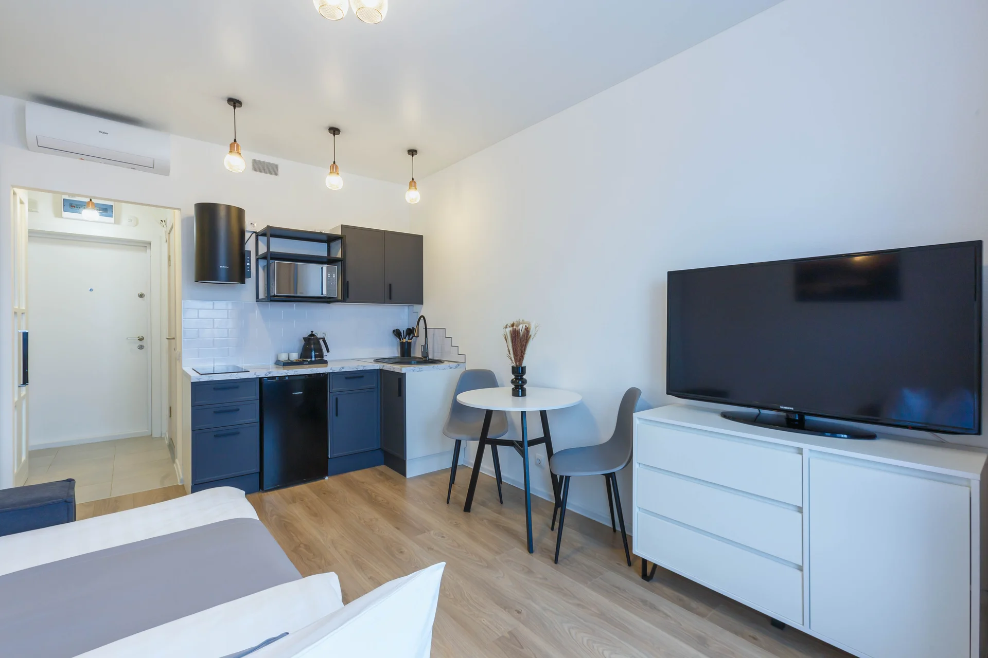 Inndays Apartments - миниатюра 2